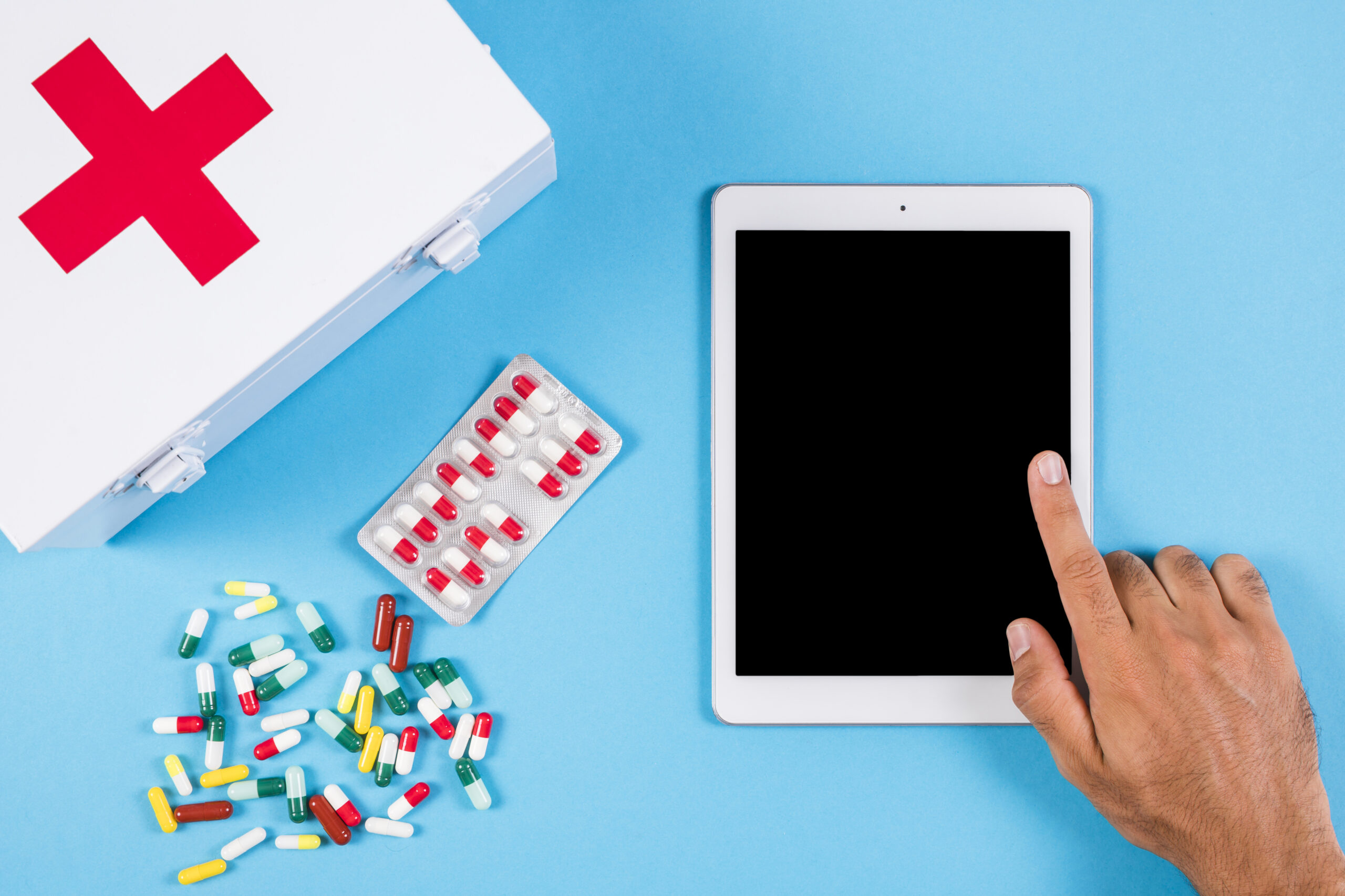 Red Flags: How to Spot a Fake or Unlicensed Online Pharmacy